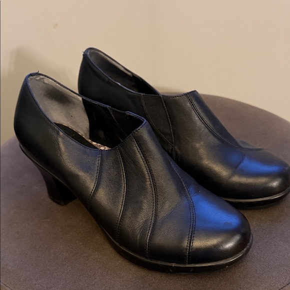 Dansko Bennett Black Pumps Womens 39 Euro/ 8 US Leather Shoes - Picture 1 of 9